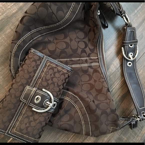 Coach purse and matching wallet - Picture 2 of 5